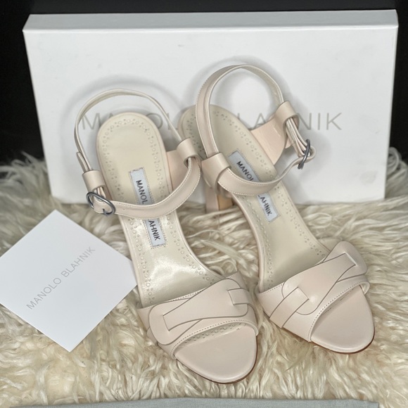 Manolo Blahnik 
Sandals in light beige leather Hydra Calf - Picture 4 of 8